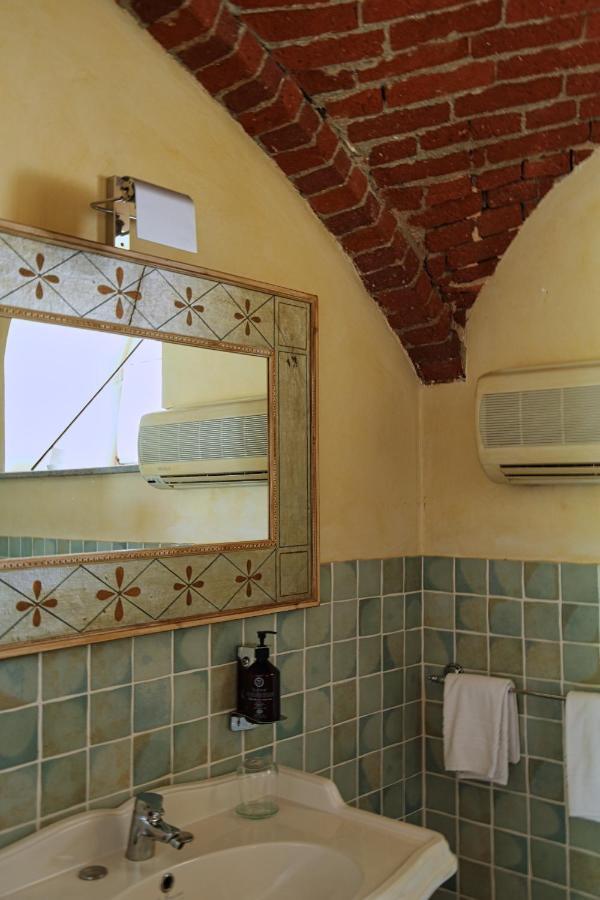 Tenuta La Cascinetta Buriasco ภายนอก รูปภาพ